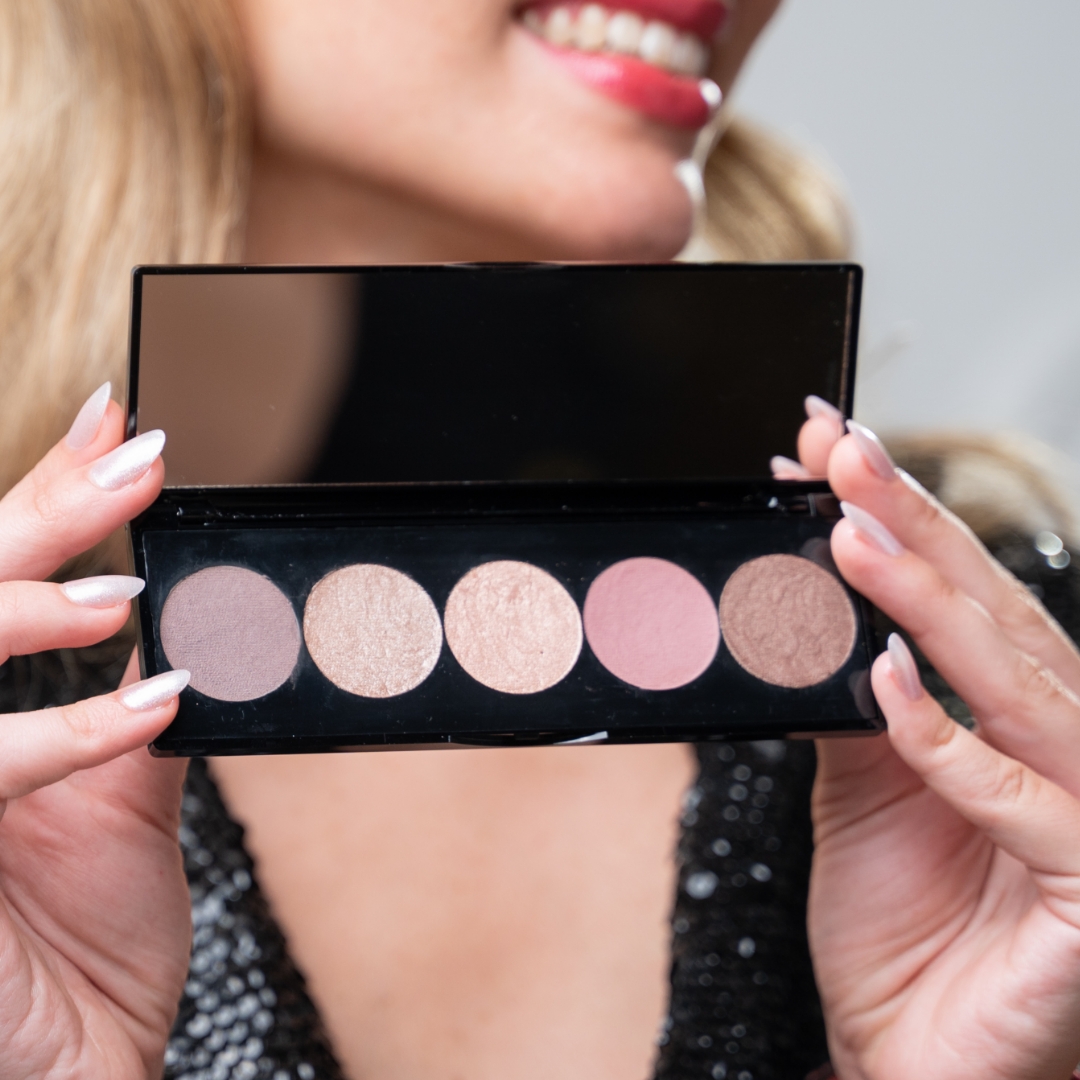 Eyeshadow palette with Goji extract